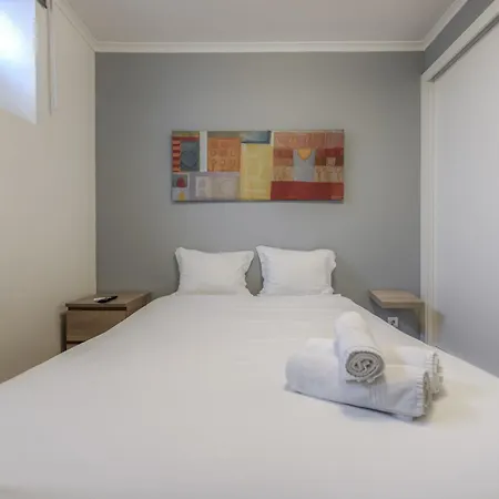 Jamor Terrace By Homing