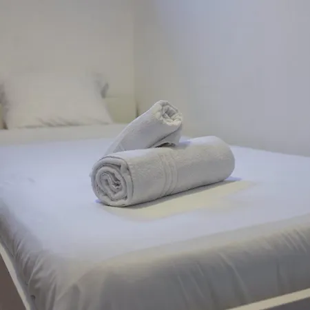 Jamor Terrace By Homing * Cruz Quebrada