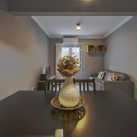 Jamor Terrace By Homing Apartment *