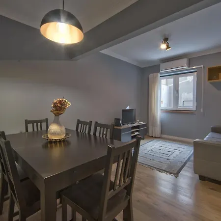 Jamor Terrace By Homing Apartment *