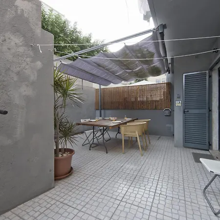 Jamor Terrace By Homing